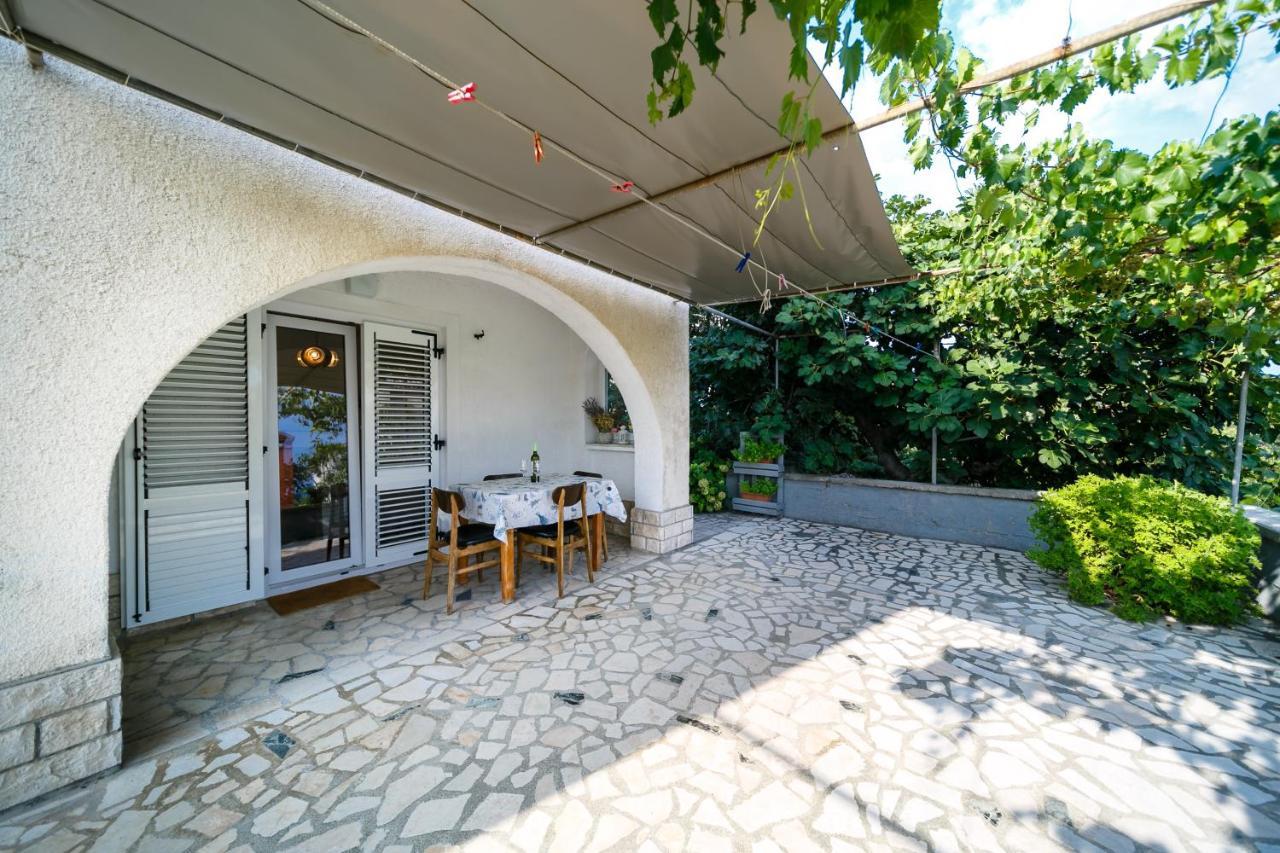 Apartment Zuza Krk Veglia Exterior foto