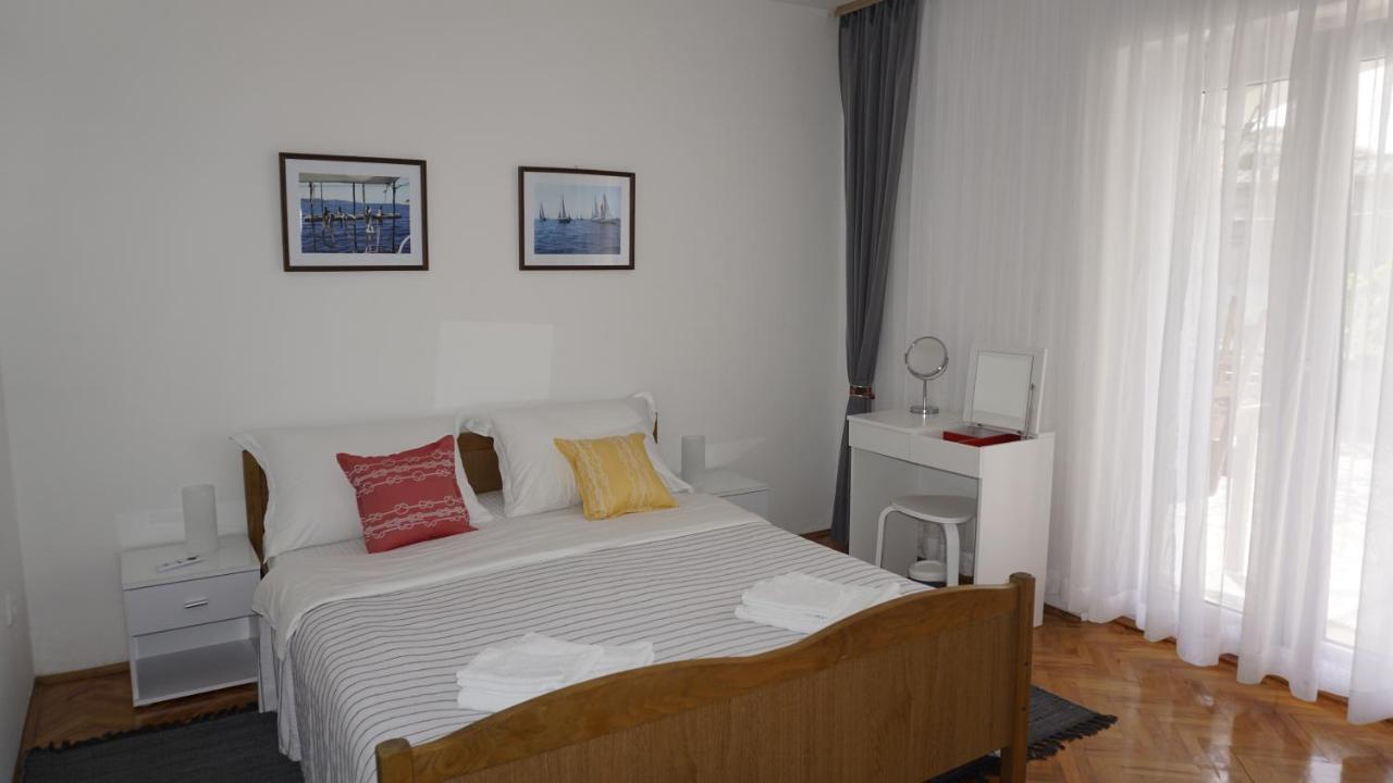 Apartment Zuza Krk Veglia Exterior foto