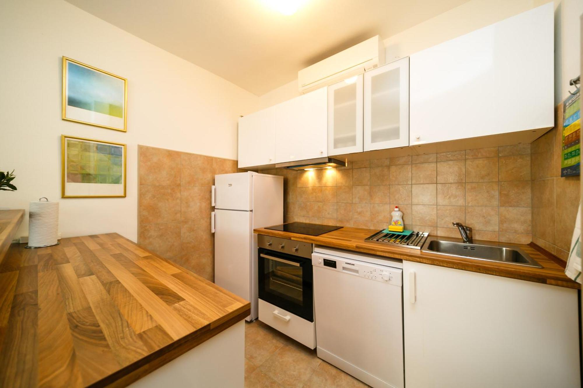 Apartment Zuza Krk Veglia Exterior foto